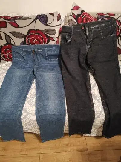 两条裤子做工精细,面料很好,很适合夏天穿.