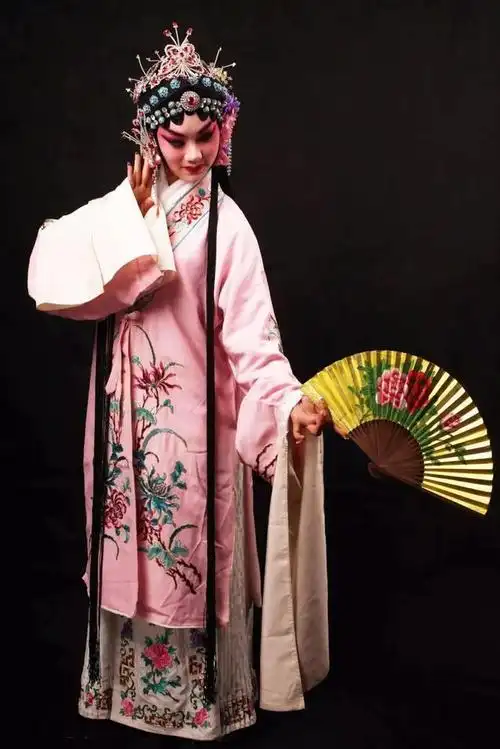 屹江南造办处|最艺术,戏服美