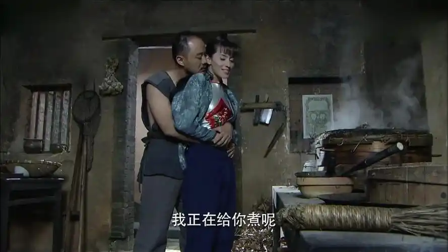 《围屋里的桃花》青女和天歌婚后生活幸福,却因这次出海毁了!