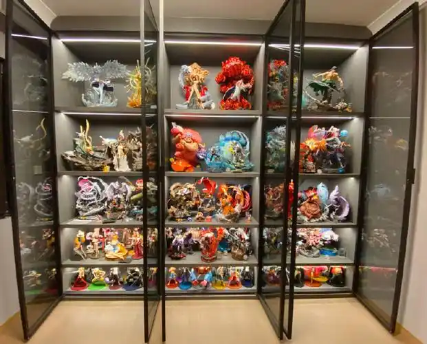 宅男一面墙深圳一套房#这一面墙的手办,真的是让人羡慕,真的是太霸气