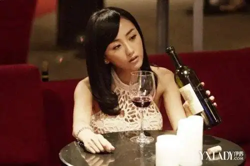 爱的创可贴杨蓉剧照图集坏女人依旧美丽