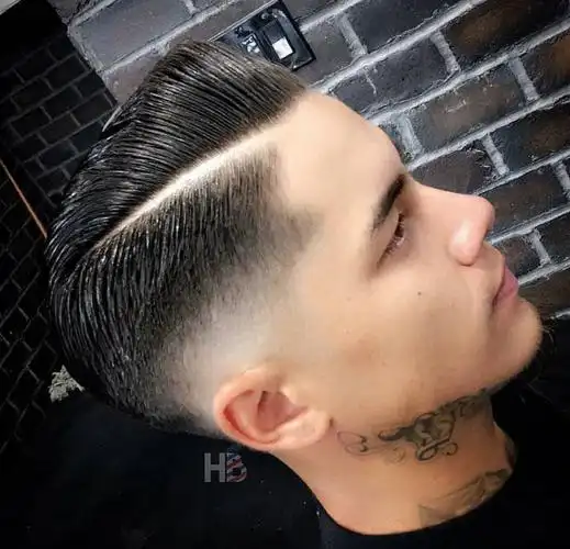 发型师点击蓝字关注我们看美发学习视频 在男士发中型 复古油头 绝对