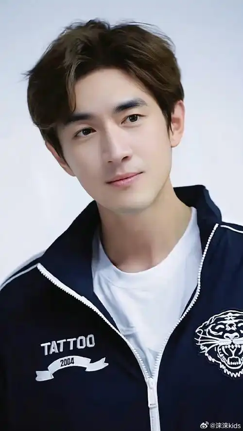 林更新又被夸出歪嘴笑##林更新玫瑰的故事##林更新方协文##林更新