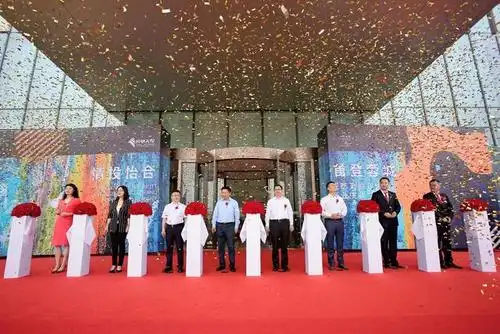 四川首家万怡酒店成都开业天府新区核心区域打造活力旅行体验