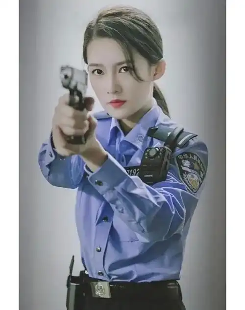 女明星的警装,大家觉得谁最好看?