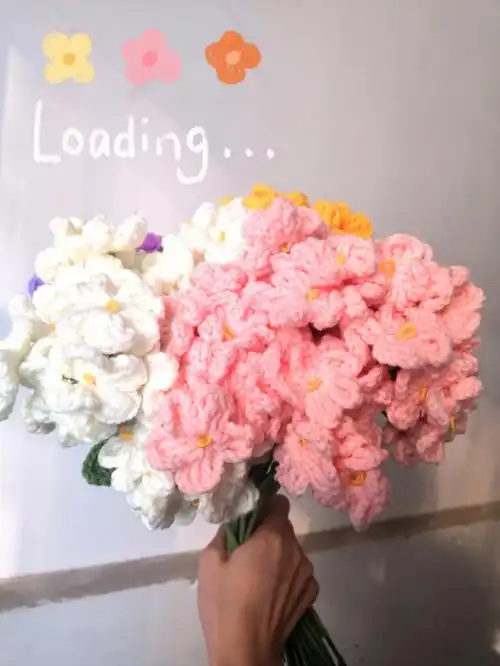 网上的勿忘我一般是蓝色和粉色的,我发现其他颜色也挺好看的,一共有五