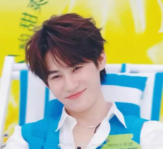 hefang star#张真源超话in hefang jewelry 流星珍珠锁骨链,点缀