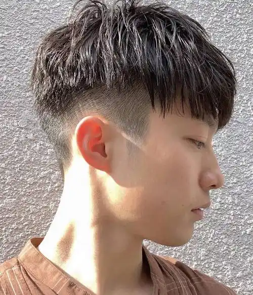 原创今夏10款"最帅气"的男生发型,5种风格,让你清爽又时尚