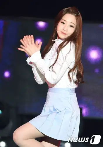 韩女团exid回归舞台hani大跳开腿舞性感爆表组图10