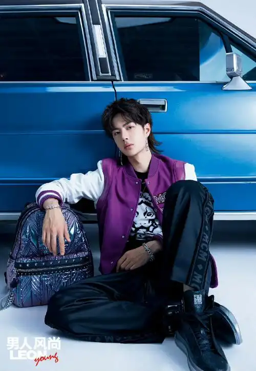 18年男人风尚的一组图好喜欢#王一博