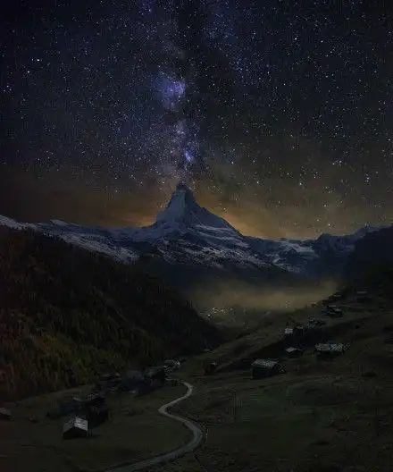 瑞士马特洪峰. #星空