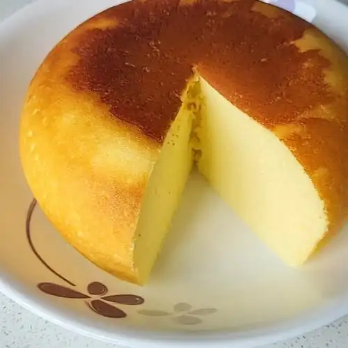 沉迷我的电饭锅蛋糕作品