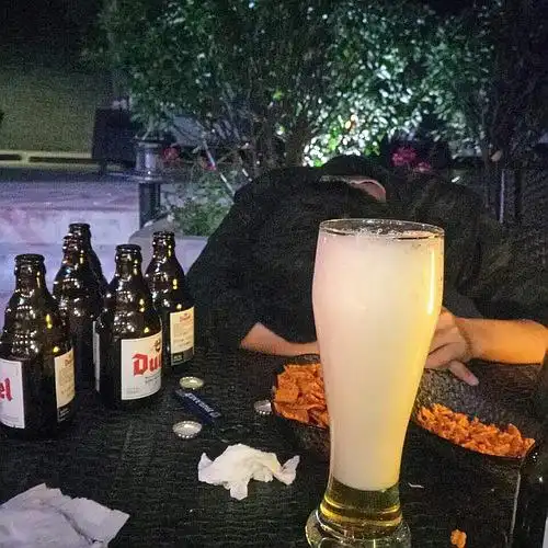 失恋的人容易醉