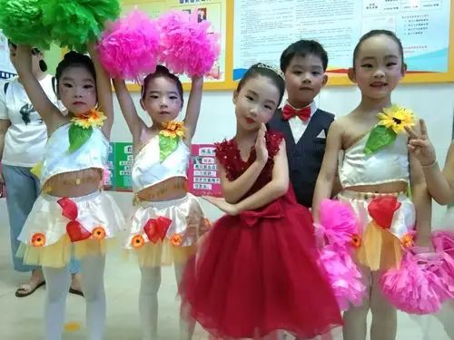 大五班庆六一文艺汇演精彩花絮