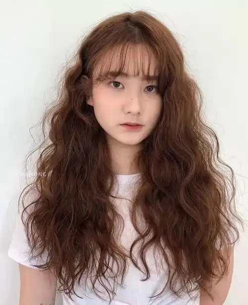 圆脸设计什么发型(圆脸个性发型)