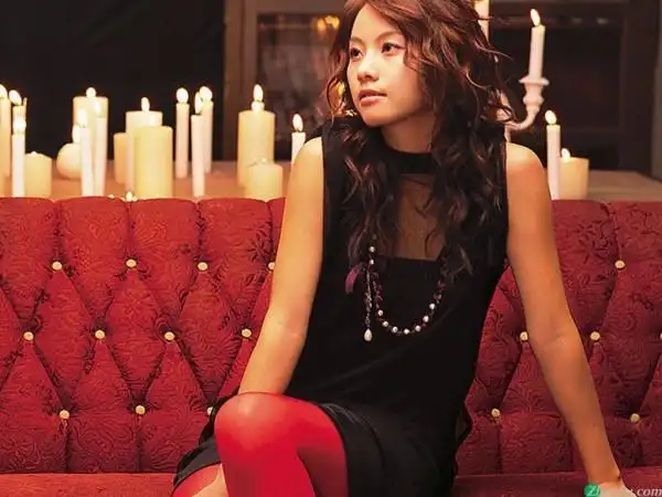 电灯胆 主唱:邓丽欣