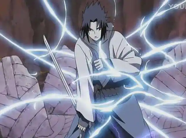 火影忍者:佐助第一次见到九尾,为什么九尾会替鸣人求情,别杀他