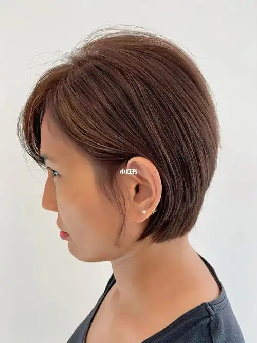 秋天减龄又清爽曰式短发