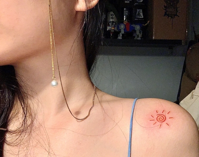 最新太阳纹身合集太阳纹身图案女