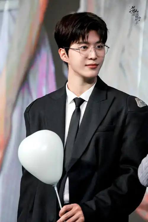 范丞丞要久久爱##范丞丞蒋翼