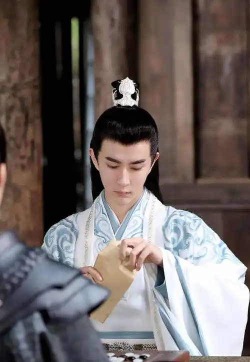 明月曾照江寒东于朦胧刑菲新剧口碑大爆演技颜值均在线