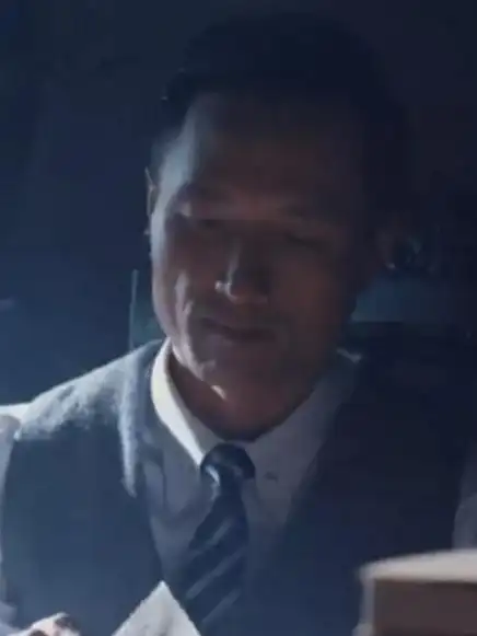 曹瑞瑛,性别男,是近代革命剧《 a target="_blank" href="/item/绝密