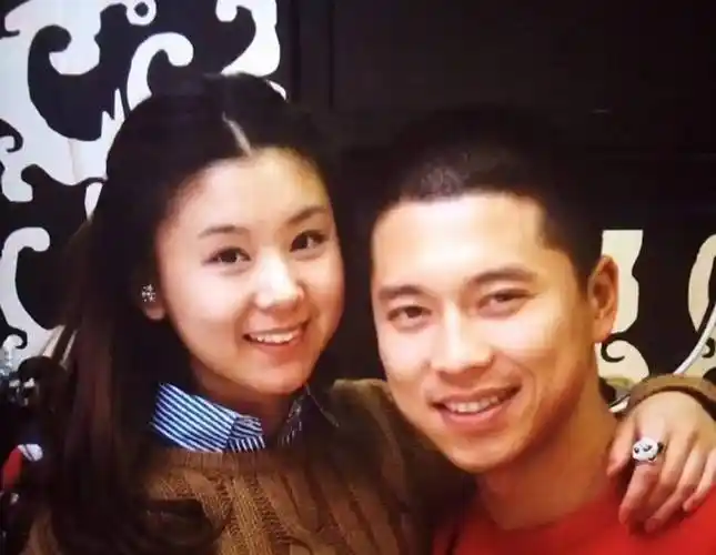 演员王雷:数年磨一剑,爆红后娶李小萌,婚姻甜如蜜糖_时候_妈妈_中戏