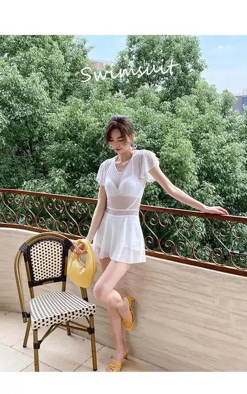 2021韩国新款连体式性感女神范气质青春可爱遮肚显瘦小胸聚拢泳衣