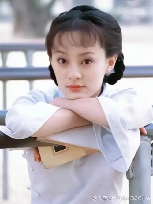 孙俪,1982年9月26日出生于上海,中国内地影视女演员,流行乐歌手