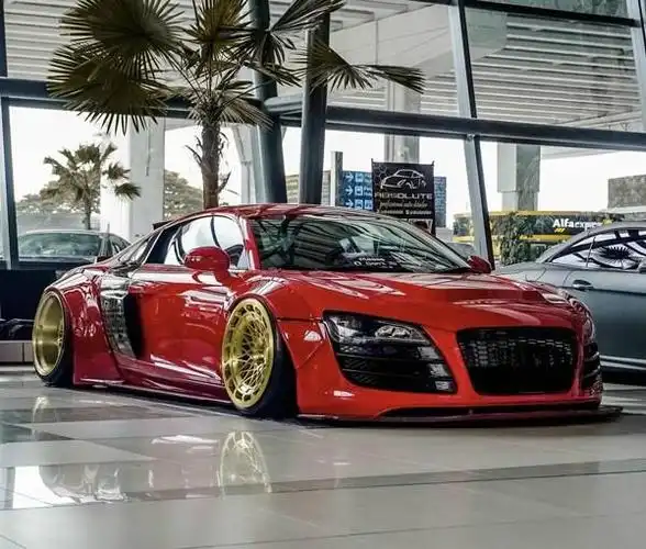 突破极限#奥迪r8改装airbft空气悬挂案例,今天给大家分享r8的改装