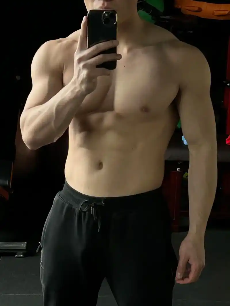 腹肌 #肌肉男 #腹肌小哥哥 #大数据推荐给有需要的人 # - 抖音