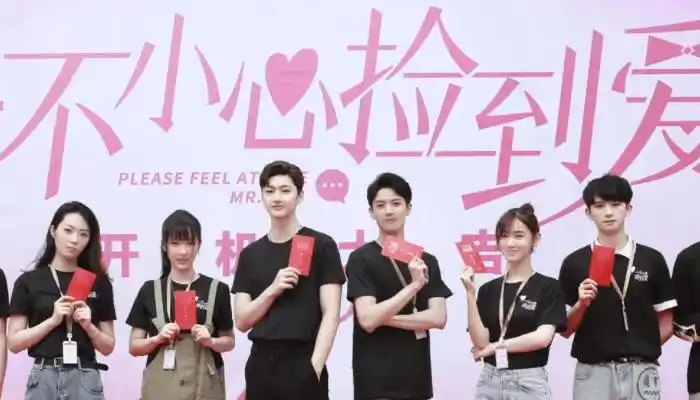 原创一不小心捡到爱播出赵露思演技备受争议飘忽不定