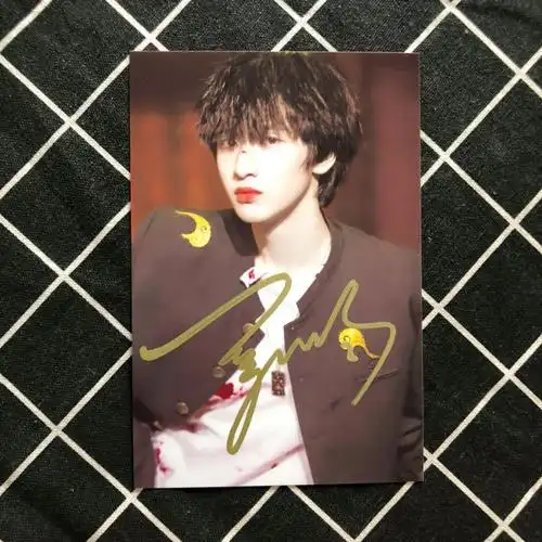 《时代少年团严浩翔亲笔签名照送闺蜜送朋友送亲人送同学严浩翔周边