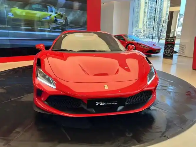 稍微便宜一点的梦想跑车意大利进口的入门超跑法拉利f8