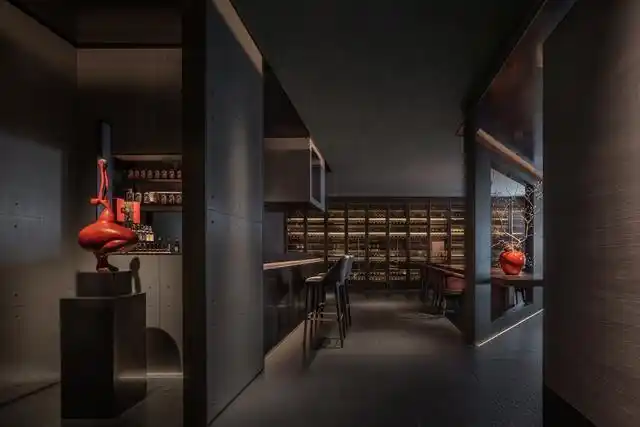 子福慧高端餐饮会所设计色彩的冲击力