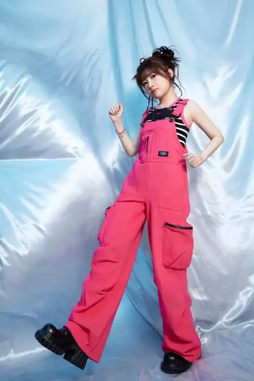 赖美云超话甜甜嘟特种兵@赖美云来啦锁定@虎牙直播看小七同学大吉大利