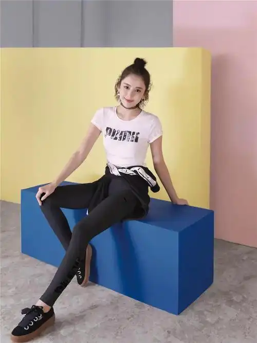 yo评 :娜扎穿上puma就有扑面而来的夏天清爽感!