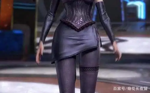 本以为柳二龙蓝银袜够美了看到她罗圈腿大师心动了