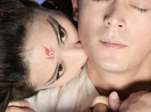 图白子画抱妖神花千骨剧照集锦剧情跌宕网友大呼过瘾