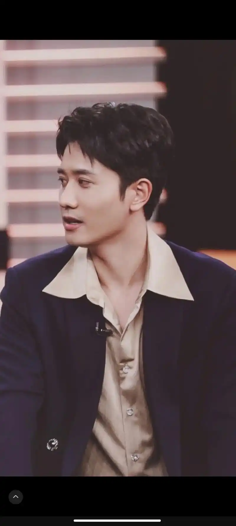 彭冠英阳光之下.#彭冠英 #阳光之下 #彭冠英傅慎行 肩膀这 - 抖音