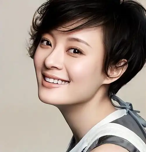 孙俪,这是一个让人心生羡慕和钦佩的名字.