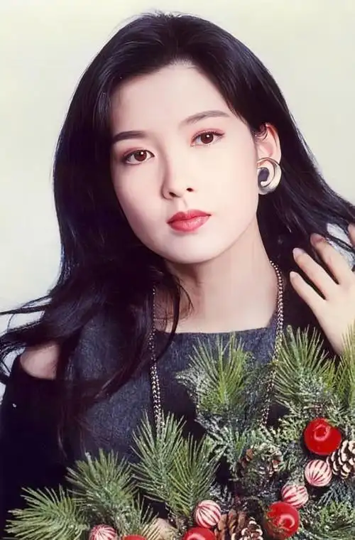 周慧敏最绝老照片这些你肯定没看过