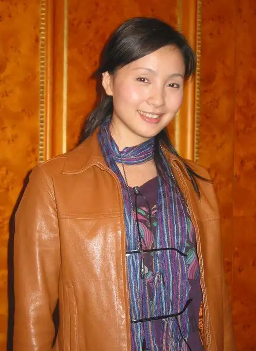 图文:著名演员陶虹写真(1)