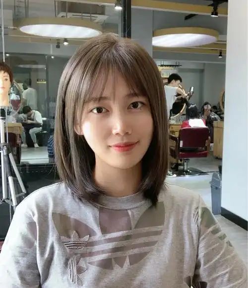 2021最火门齐肩初恋发锁骨发减龄显脸小脸大的小姐妹看过来哦这款发型