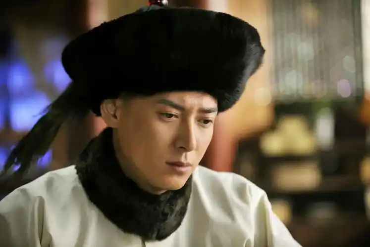 回顾演员韩栋工人逆袭成演员长得帅无绯闻活成演艺圈的清流