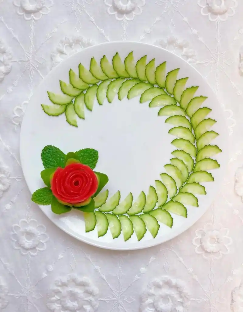 盘饰|家宴年夜饭黄瓜摆盘围边合集三～91 往前翻看都要具体操作步骤