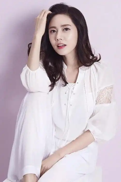 回顾秋瓷炫:我这辈子正确的抉择,就是39岁高龄为中国丈夫生子