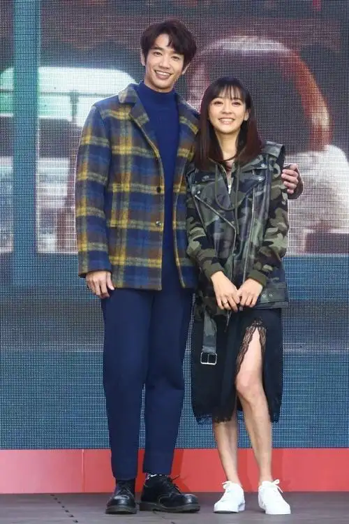 比悲伤更悲伤的故事台湾记者答谢会陈意涵刘以豪惊喜同台