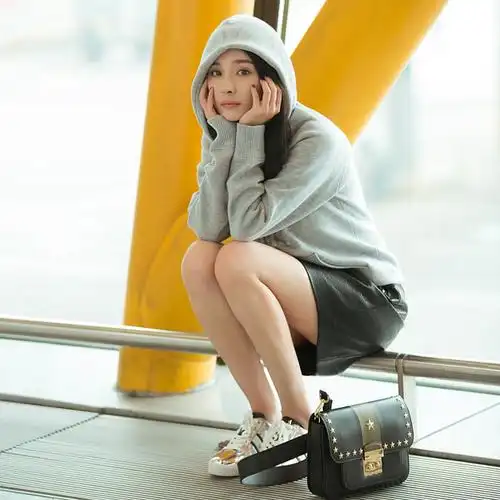 机场即秀场这些年你被谁的机场造型骗到