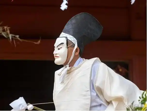 歌舞伎兴起于17世纪的日本战国末期,至今已有400余年发展历史.